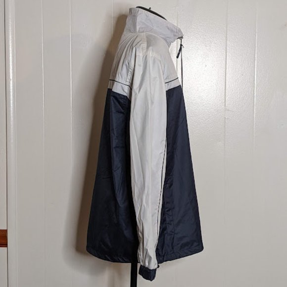 I 5 Apparel Woman's Las Vegas Embroidered Windbreaker Jacket. Size L. - Picture 7 of 13